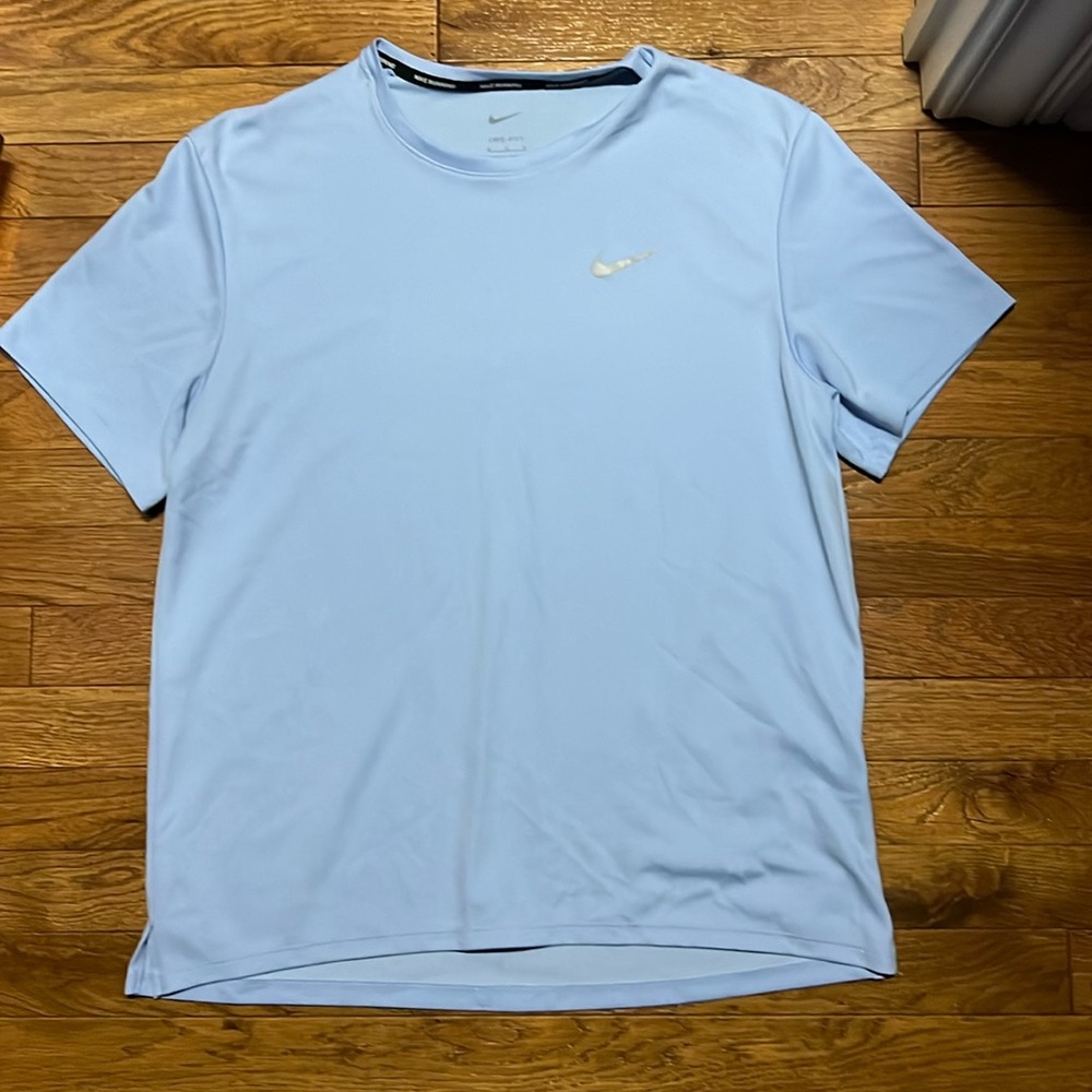 Slightly used light blue Nike t shirt